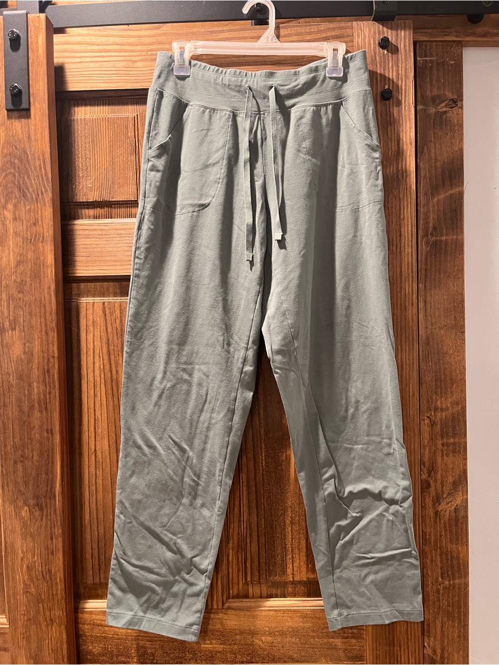 Woman’s Sage Green Drawstring Lounge Pants